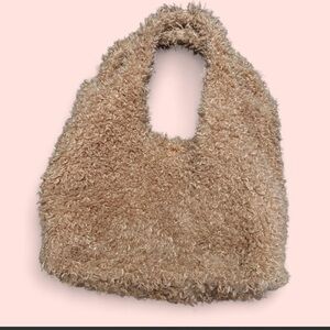Cozy Faux Shearling Tote Bag in Beige